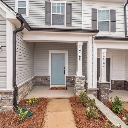 Gorgeous New Townhome/Charlotte! Экстерьер фото