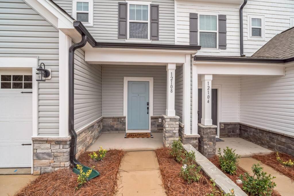 Gorgeous New Townhome/Charlotte! Экстерьер фото