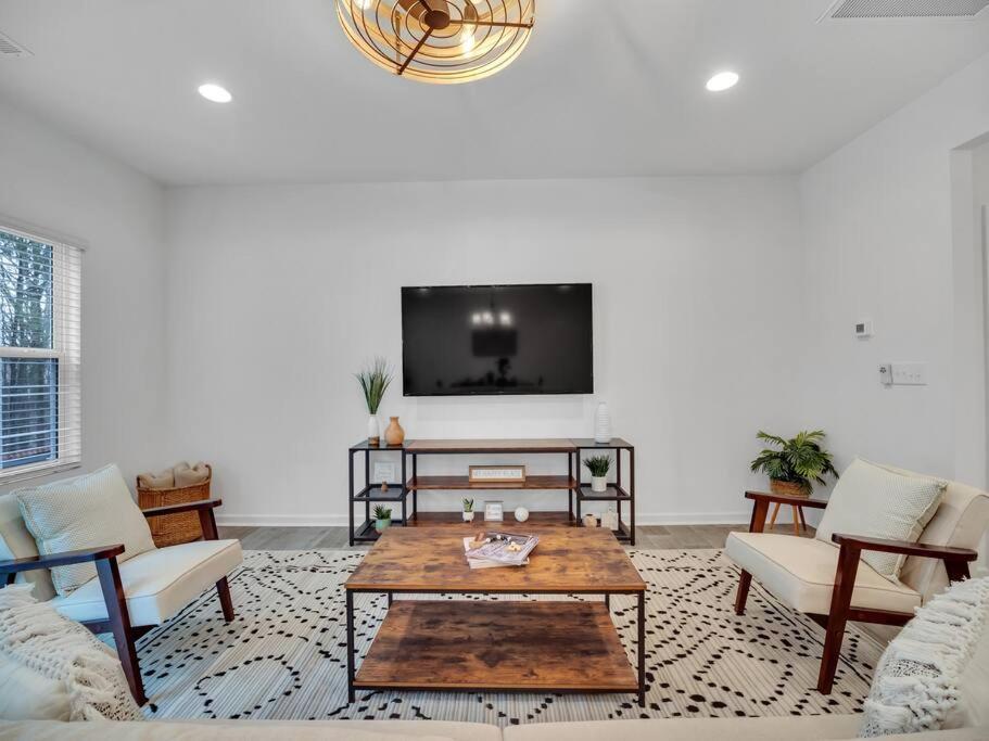Gorgeous New Townhome/Charlotte! Экстерьер фото