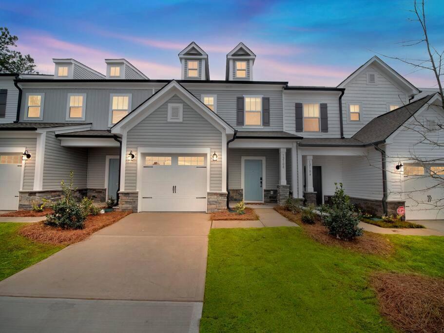 Gorgeous New Townhome/Charlotte! Экстерьер фото