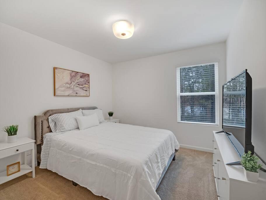Gorgeous New Townhome/Charlotte! Экстерьер фото