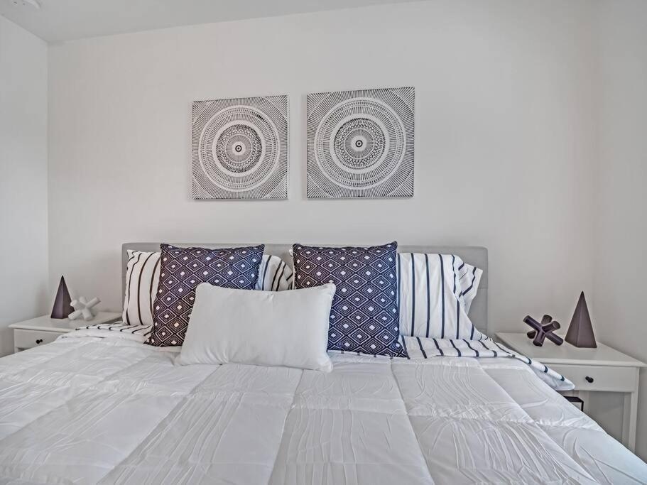 Gorgeous New Townhome/Charlotte! Экстерьер фото